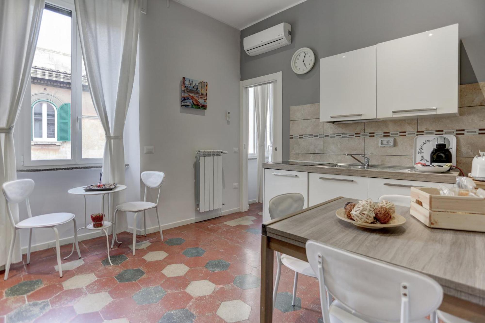 Appartamento Santi Quattro - Colosseo Рим Экстерьер фото